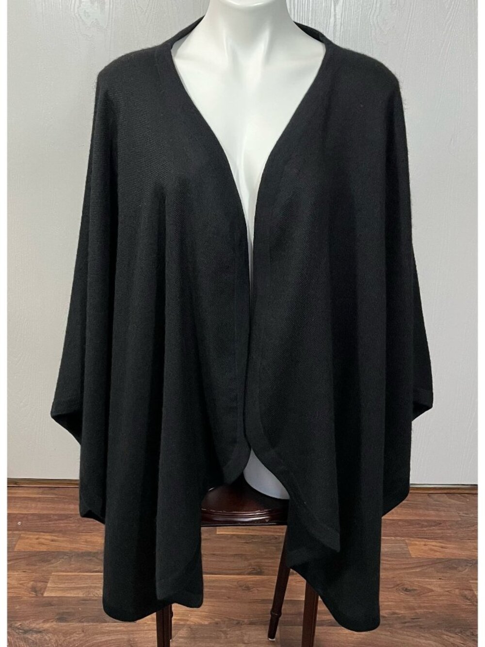 Cuyana Baby Alpaca Petite Shawl Cape Knit
